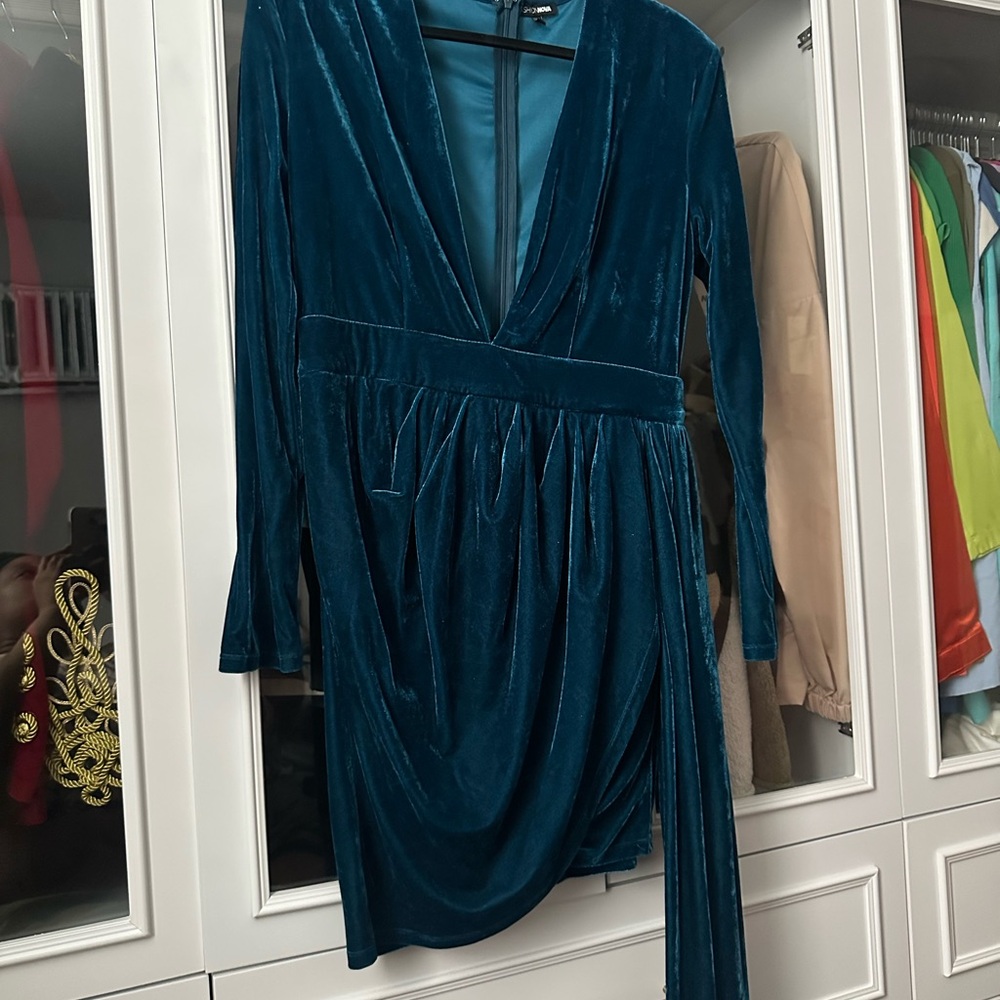 Elegant Teal Velvet Dress